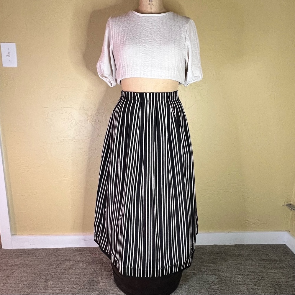 Striped skirt